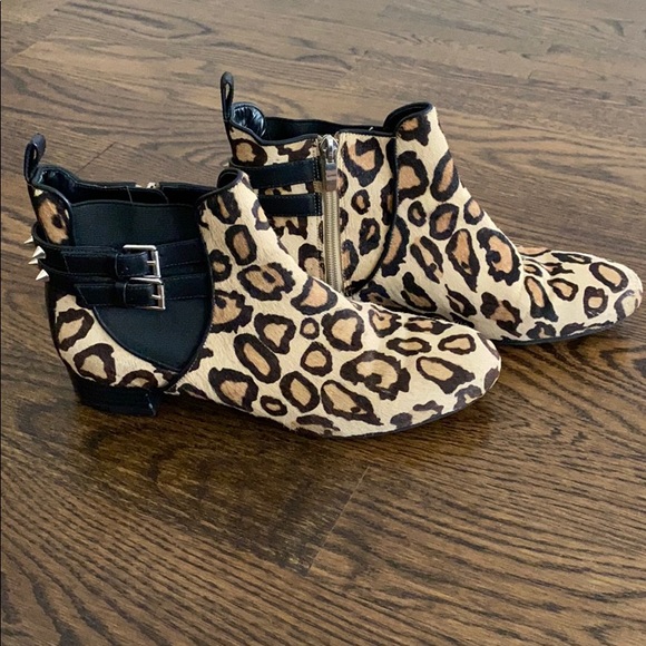 Leopard booties - Picture 1 of 4